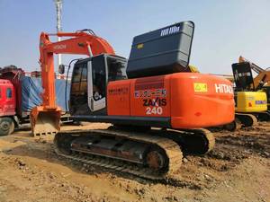 Excavatrice Hitachi ZX240-3 d'occasion du Japon, pelle sur chenilles Hitachi ZX240-3 d'occasion avec moteur Isuzu 140KW, prête à être expédiée - Product Image 1