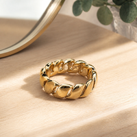 Bague en acier inoxydable plaqué or 18 carats à motif torsadé, style euro-américain, pour femme, bijou de main pour usage quotidien, vente en gros