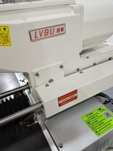 Migliore in <span class=keywords><strong>pelle</strong></span> di qualità modelli di cucito machine1200 * 1200*1250 millimetri per uso industriale modello di computer macchina da <span class=keywords><strong>cucire</strong></span> - Product Image 4