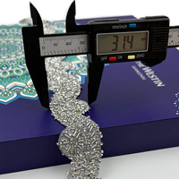 XLQ4053 Nouvelle dentelle brodée perlée faite à la main avec strass, dentelle extensible 3D thermocollante, chaîne décorative pour vêtements, diamant