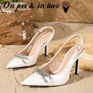 Ai piedi e innamorati 2025 primavera estate <span class=keywords><strong>sandali</strong></span> a punta a punta <span class=keywords><strong>bianchi</strong></span> <span class=keywords><strong>tacco</strong></span> alto Sexy alla moda <span class=keywords><strong>sandali</strong></span> sottili eleganti - Product Image 2