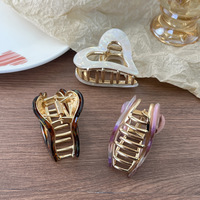 OEMElegant Luxury Design Cute Sweet Love Heart Shaped Acetate Metal Alloy 5cm Hair Claw Clip Girls Women Hair Accessories