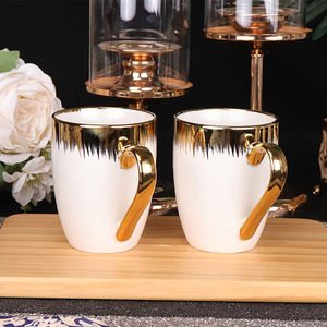 <span class=keywords><strong>Service</strong></span> <span class=keywords><strong>de</strong></span> <span class=keywords><strong>table</strong></span> en <span class=keywords><strong>porcelaine</strong></span> <span class=keywords><strong>blanche</strong></span> à bord doré, 16 pièces, en gros, réutilisable, boîte cadeau, <span class=keywords><strong>service</strong></span> pour 4 personnes, usage domestique <span class=keywords><strong>et</strong></span> hôtelier - Product Image 6