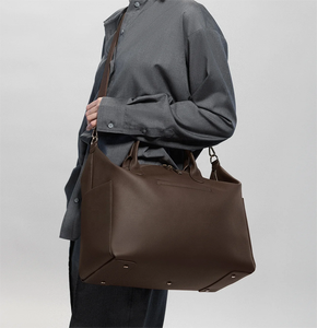 กระเป๋าเป้สะพายหลังสำหรับคุณแม่ กระเป๋าใส่ผ้าอ้อมเด็กอเนกประสงค์ หนังวีแกนกันน้ำ คุณภาพพรีเมียม ขายดี - Product Image 5