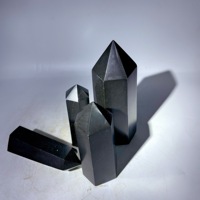 Tour de cristal de tourmaline noire naturelle polie Bozhiluan en gros, à collectionner, provenant du Jiangsu