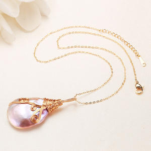 Pendentifs et breloques en perles d'eau douce de Zhuji, personnalisés en usine, bijoux en perles véritables transfrontaliers pour l'Europe et l'Amérique, Ballack Winding - Product Image 3