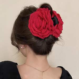 Pince à cheveux élégante en tissu rose rouge de 9,5 cm faite à la main pour femmes et filles - Product Image 5