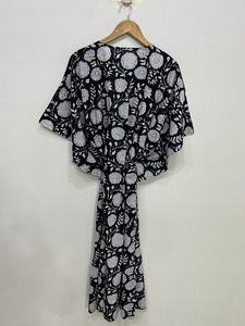 Kaftan court en soie pure, taille unique, ample et confortable pour toutes les tailles, environ 47 pouces, fournisseur d'Inde - Product Image 3