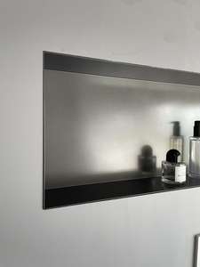 أرفف حمام عصرية من الفولاذ المقاوم للصدأ SUS304 مخفية بدون حافة لتخزين الشامبو في الفنادق من دون حافة - Product Image 6