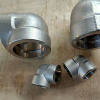 ASTM/DIN EN JIS 규격 스테인리스강 단조 4방향 크로스 파이프 커넥터 1/8"-4" 사이즈 파이프 클래스 3000 소켓 용접 나사형 피팅
