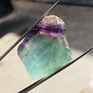 Nouvelle arrivée Fluorite naturelle pierre naturelle brute énorme pierre précieuse arc-en-ciel brute cristaux de Fluorite bruts massifs prix de gros - Product Image 3