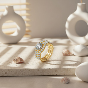 Bague de fiançailles romantique en moissanite ronde, plaqué or 18 carats, sertie pavé, style couronne pour femme, alliance de mariage - Product Image 6