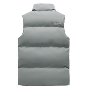Gilet matelassé chaud et décontracté pour homme, avec logo personnalisé, collection hiver 2025 – Nouveau modèle populaire et confortable pour étudiants - Product Image 4