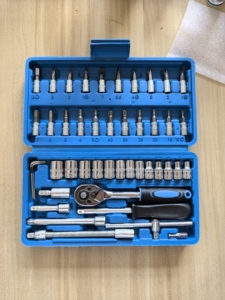 Kit de herramientas de reparación de automóviles, llave con logotipo personalizado de fábrica, juego de herramientas con zócalo CRV mate de 82/61/108 piezas - Product Image 4