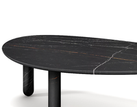Table basse contemporaine moderne polie à trois pieds en marbre noir arrondi pour villa, hôtel, salon