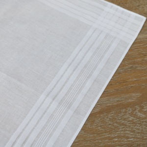 M002-A stampabile regalo di natale di nozze ricamabile grande quadrato 17 "x 17" fazzoletto di raso tessuto bianco cotone fazzoletto da uomo - Product Image 4