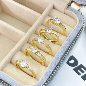 Novos Anéis De Noivado De Design Cubic Zirconia Latão 18K Banhado A Ouro Diamante Zircão Anéis Para Meninas Daily Wear