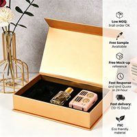 Boîte d'emballage de luxe rigide personnalisée avec estampage à chaud doré magnétique pour cadeaux, parfums et cosmétiques