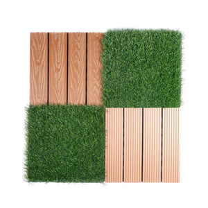 Dalles de gazon artificiel emboîtables 30x30cm, installation facile, tapis de gazon <span class=keywords><strong>synthétique</strong></span> vert, dalles de moquette en gazon, décoration intérieure et extérieure - Product Image 1