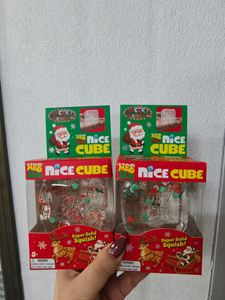 ของเล่นบีบคริสต์มาสยอดนิยมแบบใหม่ ของเล่นบีบคริสต์มาสทรงลูกบาศก์ ของเล่นบีบคลายเครียด ของเล่นบีบสโลว์รีบาวด์ ของเล่นบีบคลายเครียดแบบสัมผัส - Product Image 5