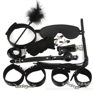 Ensemble de bondage en cuir 10 pièces rouge, jouets érotiques pour adultes pour jeux BDSM - Product Image 2
