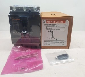 เบรกเกอร์วงจรขนาดเล็ก Plc <span class=keywords><strong>Ns250n</strong></span> แบบ 3 โพล 250 แอมป์ สำหรับสินค้ารับประกัน - Product Image 2