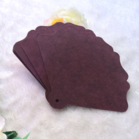 Carte de mariage personnalisée en forme d'éventail, impression UV double face avec pompon décoratif, carte de table et carte d'agenda de mariage sur mesure