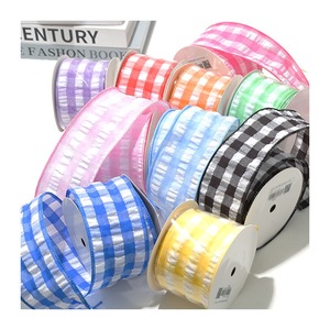 Pita Natal Berkabel Merek CSFY 63mm Lebar 2-1/2 inci <span class=keywords><strong>10</strong></span> Yard 100% Poliester Taffeta Satu Sisi Kekuatan Tinggi untuk Pembungkus Kado - Product Image 5