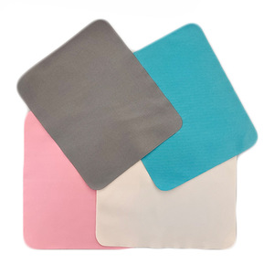 Occhiali in pelle scamosciata di alta qualità di alta qualità in tessuto con Logo stampato personalizzato per occhiali da sole <span class=keywords><strong>panno</strong></span> per la pulizia delle lenti per occhiali ottici - Product Image 2