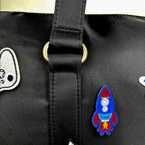 Stoney Clover กระเ<span class=keywords><strong>ป</strong></span>๋าไนลอน15<span class=keywords><strong>สี</strong></span>กันน้ำกำหน<span class=keywords><strong>ด</strong></span>โลโก้ไ<span class=keywords><strong>ด</strong></span>้เองกลางแจ้งกระเ<span class=keywords><strong>ป</strong></span>๋าโท้ทกระเ<span class=keywords><strong>ป</strong></span>๋ายิมกระเป๋าเดินทางสำหรับผู้หญิง - Product Image 6