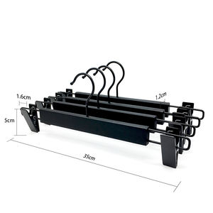 Vente directe d'usine, cintres en bois de luxe sur mesure, qualité supérieure, cintres en bois noir avec logo - Product Image 6