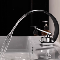 Robinet cascade en forme de C en laiton, monocommande, cartouche céramique, montage sur comptoir, eau chaude et froide, design moderne pour salle de bain
