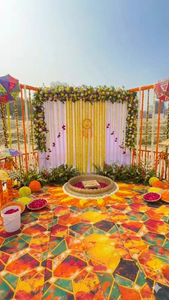 Urli en fibre de forme florale de lotus doré, magnifique et traditionnel, de 4 / 5 / 5,5 pieds, pour les cérémonies de Haldi et de mariage, URLI HALDI TUBS OEM ODM - Product Image 3