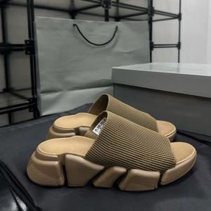 Sandales de plage personnalisées avec logo, haute qualité, pour hommes et femmes, nouvelle collection 2026, luxe, design tendance, pour l'extérieur - Product Image 5