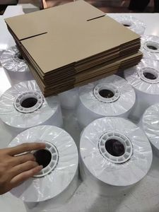 Papier photo brillant de qualité supérieure 150g, enduit d'un côté, fabriqué en Chine, prix abordable - Product Image 1