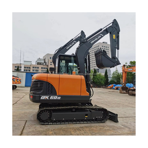 Nouvelle pelle sur chenilles DEVELON 6 tonnes DX60D en stock - Product Image 1