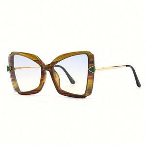 Gafas de Sol de Moda 2022, Diseño Retro con Estampado Floral, Montura de Aleación, Estilo Ojo de Gato, Tamaño Grande para Mujer - Product Image 5