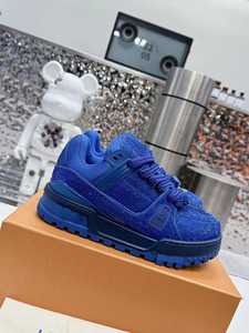 Calzado Deportivo de Lujo para Hombre y Mujer, Diseño Casual de Invierno con Cordones, Alta Calidad, Personalizable - Product Image 1