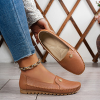 Mocassins plats pour femmes avec décorations laser, chaussures à enfiler pour dames