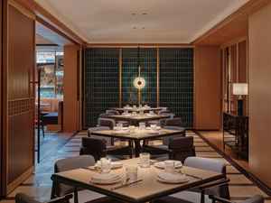 Ensembles de meubles de restaurant en bois massif de luxe pour bar à domicile et repas de mariage - Écologiques et durables - Product Image 6