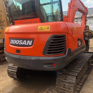 Mini-excavatrice sur chenilles hydraulique Doosan DX60 6 tonnes d'occasion 2021 – Composants essentiels incluant moteur, boîte de vitesses et engrenages - Product Image 3