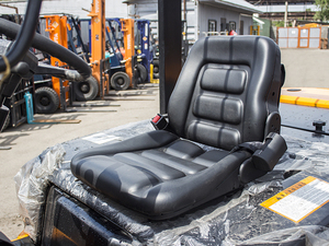 High Quality 4 Ton Diesel <strong>Forklift</strong> CPCD40-G Factory Price <strong>on</strong> Sale - Product Image 4