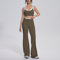 Ensemble de sport pour femme avec soutien-gorge color block et leggings évasés, 80 % nylon 20 % élasthanne, taille haute, pour yoga et entraînement, tenue deux pièces