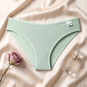 Culottes côtelées en coton vert clair pour femmes, couleur unie, taille mi-haute, respirantes, douces et extensibles, vente en gros - Product Image 3