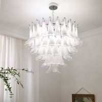 Lustre en verre nuage de style médiéval, luxe léger français, design créatif rétro américain, lustre en cristal en forme de fer à cheval pour salon
