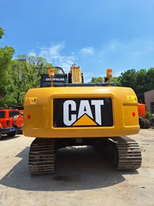 รถขุดตีนตะขาบ CAT 323D มือสอง ยี่ห้อ Caterpillar ขนาดกลาง ใช้ระบบไฮดรอลิก สำหรับงานก่อสร้าง - Product Image 6
