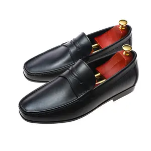 2021 חדש איטלקי לגברים חדש סגנונות מקרית מוקסין נעלי מזדמנים נעלי עור לגברים