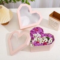 Caja de Regalo Grande en Forma de Corazón con Ventana, Personalizable con Impresión, Hecha con Materiales Reciclados, Acabado Mate, Venta al Por Mayor