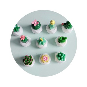 3D Cactus Green Plants Miniature Desk Display Handcrafted Resin Beads for Mixed <strong>Media</strong> <strong>Art</strong>