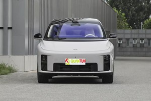 Li <span class=keywords><strong>Auto</strong></span> I8 <span class=keywords><strong>Premium</strong></span> Nuovo SUV Elettrico a 6 Posti Automatico Interni Scuri 400kW Doppio Motore AWD Autonomia 720km CLTC Ricarica Ultra-Rapida 5C - Product Image 5